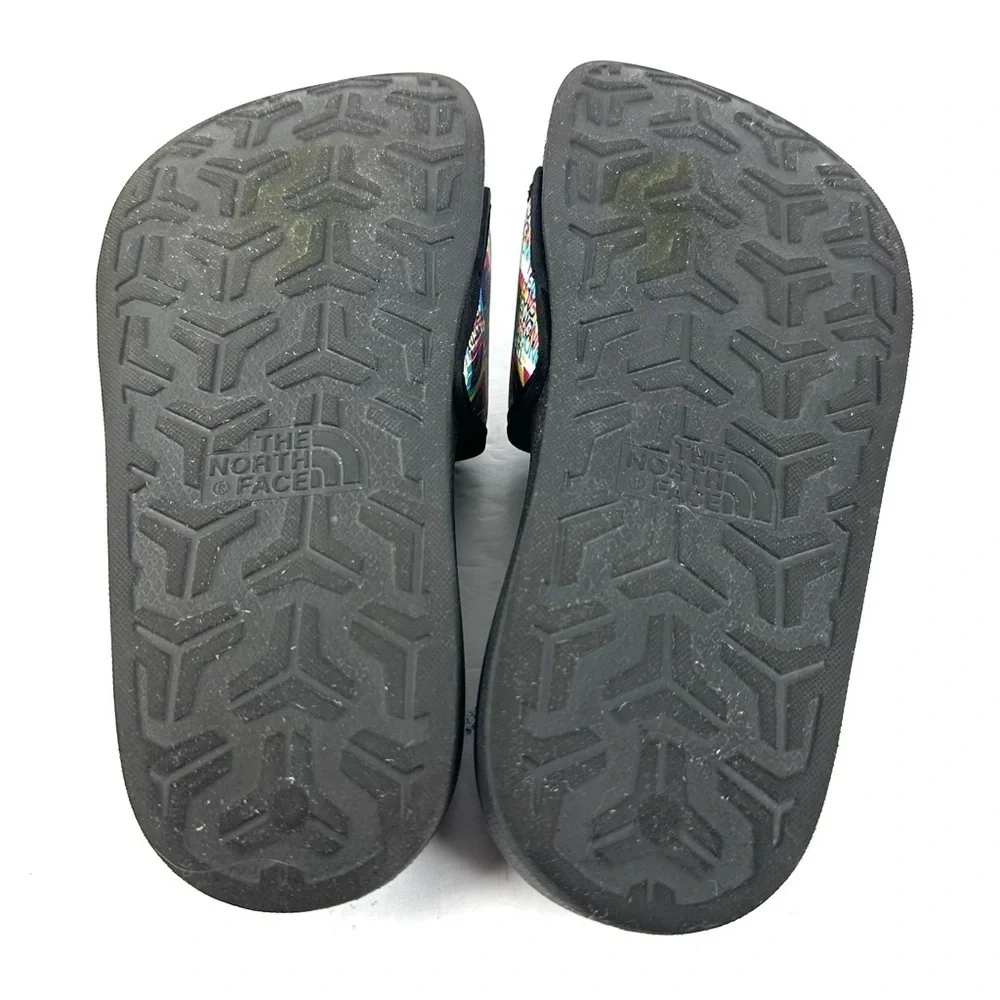 The North Face‎ Base Camp Slide US 3 Black Juniors EU 35 Slip On Sandal Unisex
